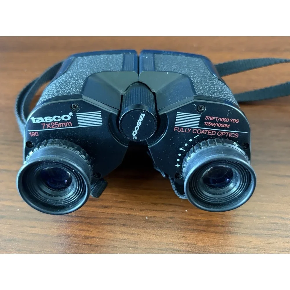 VINTAGE TASCO ZIP FOCUS 7X25 BINOCULARS FULLY COATED OPTICS 376 FT/1000 YDS